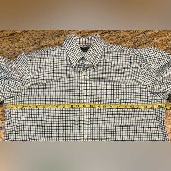 Lauren Ralph Lauren Men’s Shirt Size 16 (34/35) Classic Fit Non-Iron Green Plaid - Picture 8 of 9